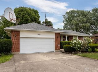 899 Old Springfield Rd, Vandalia, OH 45377