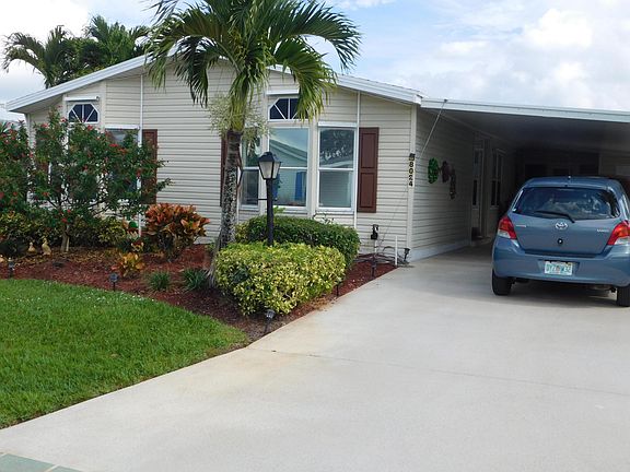 2nd image of 8024 Meadowlark Lane