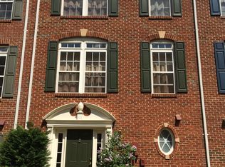 3660 Madison Watch Way, Falls Church, VA 22041