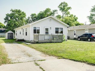 1114 Union St, Port Huron, MI