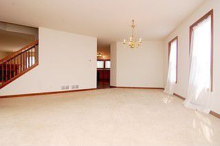 4th image of 643 Summerlyn Dr