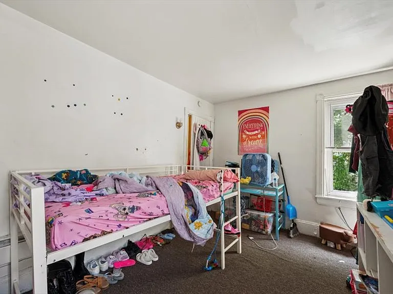 13 E 21st St #B — Photo 9