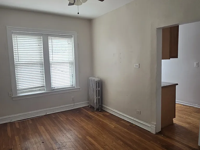 1372 W Estes Ave #1N — Photo 2