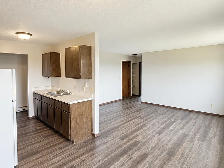 Riverine Apartments — Photo 24