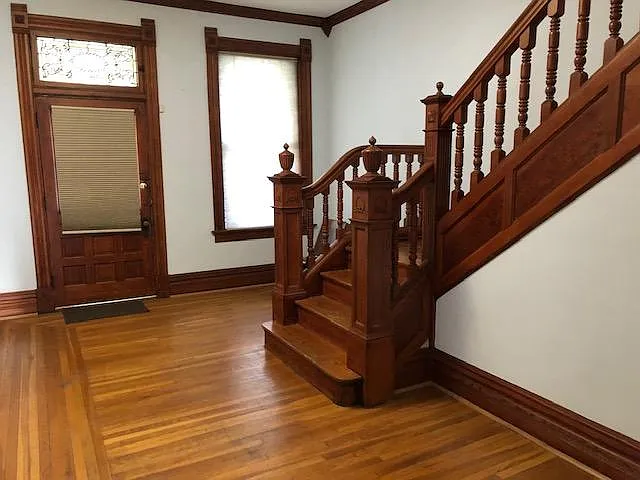 4404 Franklin Ave — Photo 21