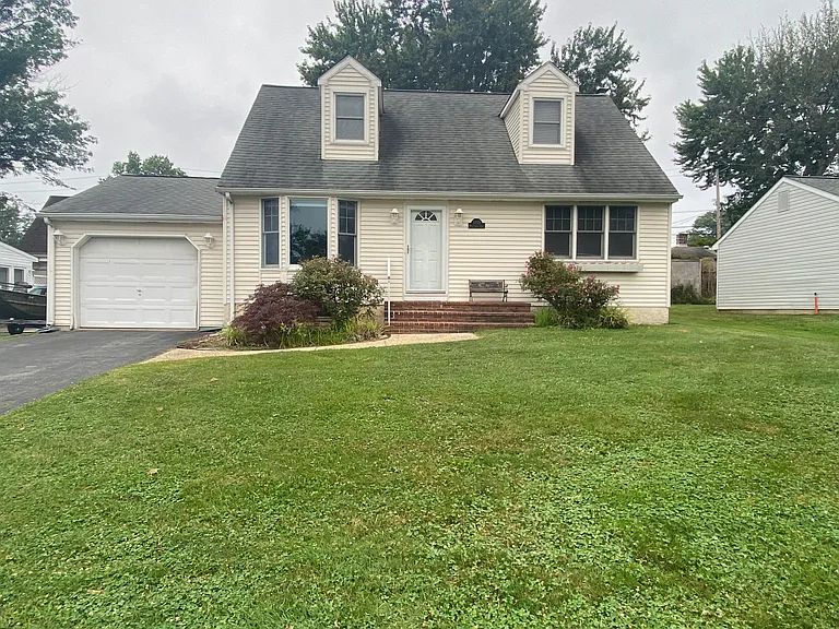 3723 Wild Cherry Ln — Photo 1