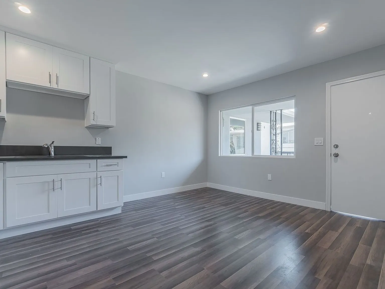 6222 S West Blvd, LLC — Photo 2