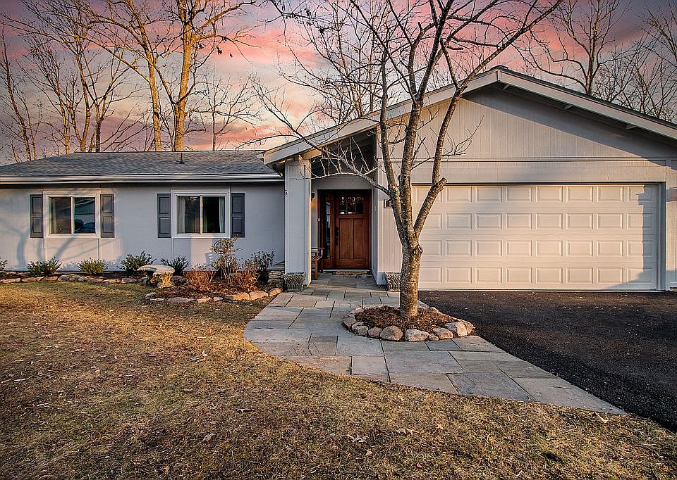 1st image of 1543 Hiddenbrook Dr