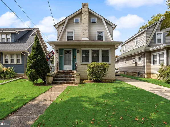 130 Kendall Blvd, Oaklyn, NJ 08107