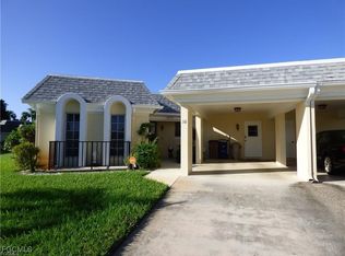 10 Regency Ct, Lehigh Acres, FL 33936