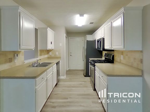 5th image of 203 Coldsprings Ct