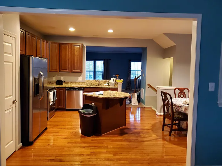 33 Don Quixote Dr — Photo 2