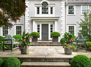 4 Homewood Ln, Darien, CT 06820