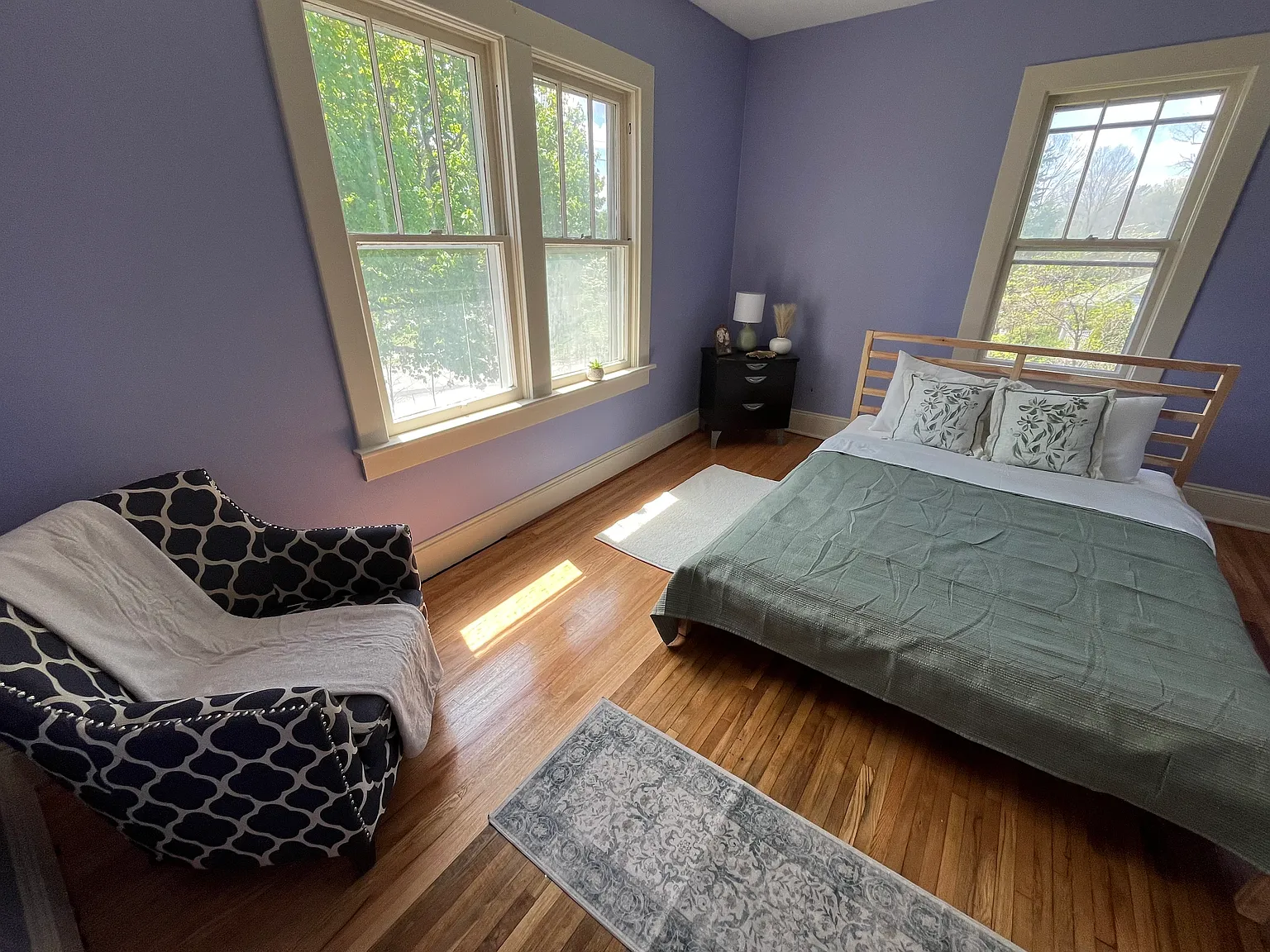 5 bed, 2000 sqft, $3,000 — Photo 3