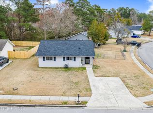407 Dennis Road, Jacksonville, NC 28546