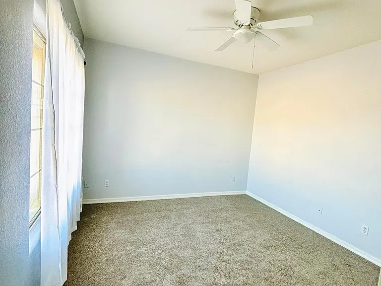 4th bedroom
