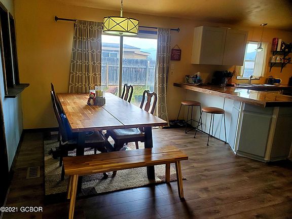 5th image of 651 Casa Dr