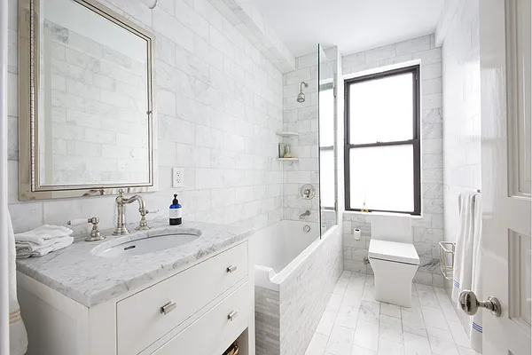 Sold by Stribling | media 9