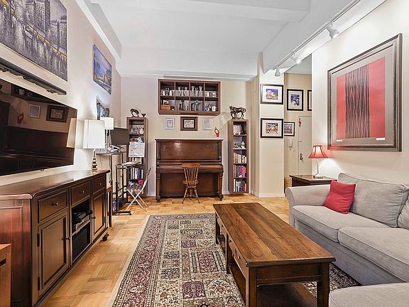2nd image of 244 Madison Ave APT 8B
