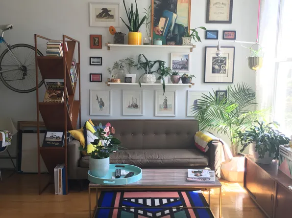 206 Montrose Avenue image 1 of 11