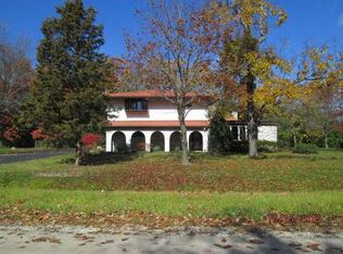 38760 N Northwoods Dr, Wadsworth, IL