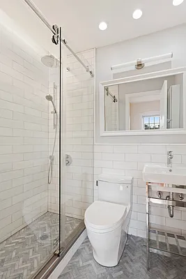 Rented by Corcoran | media 14