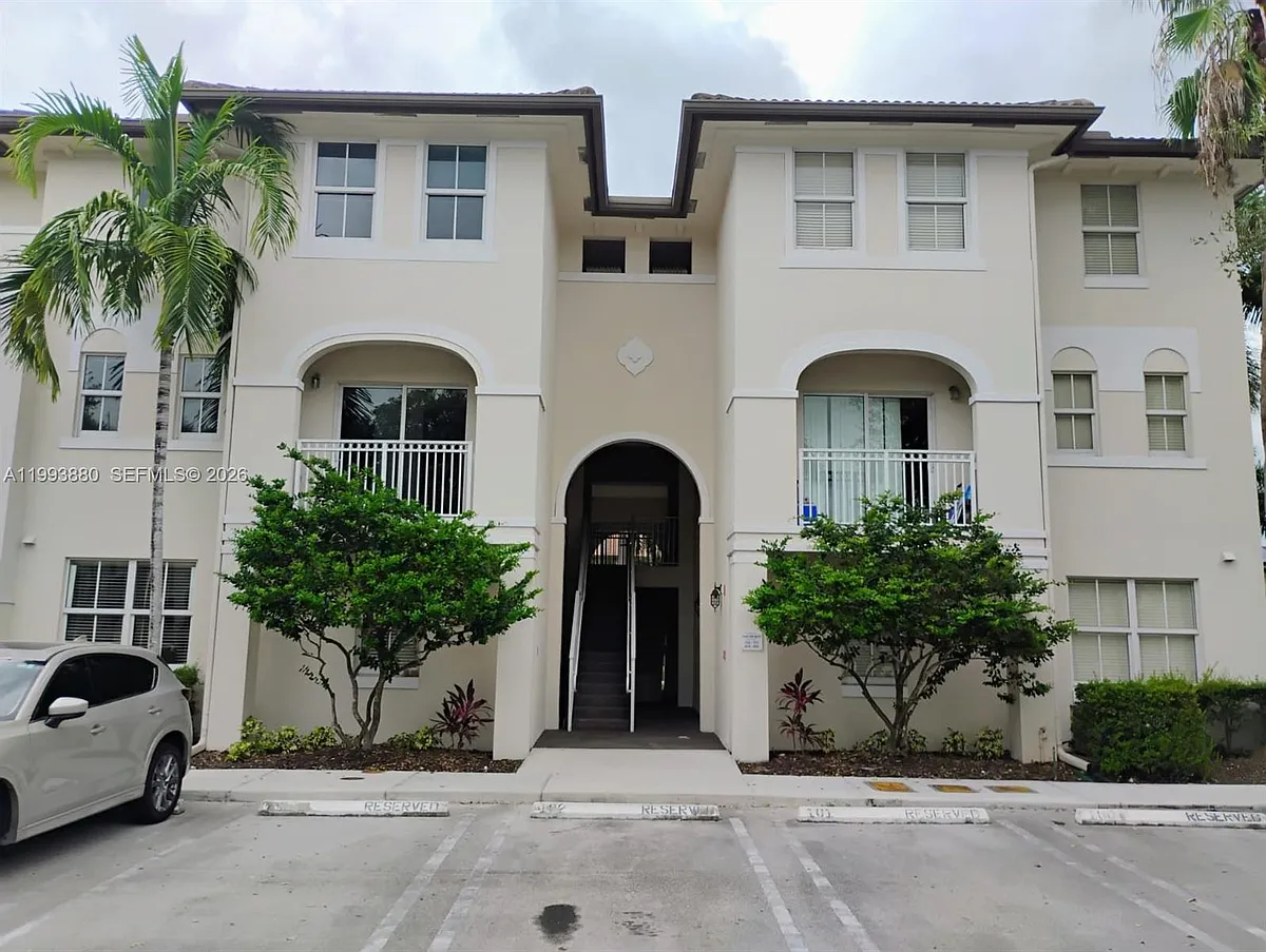 Building Photo - 11401 NW 89th St #220