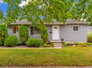 744 Hartner Dr, Holly, MI