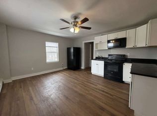 54 Dalton St #22, West Haven, CT 06516