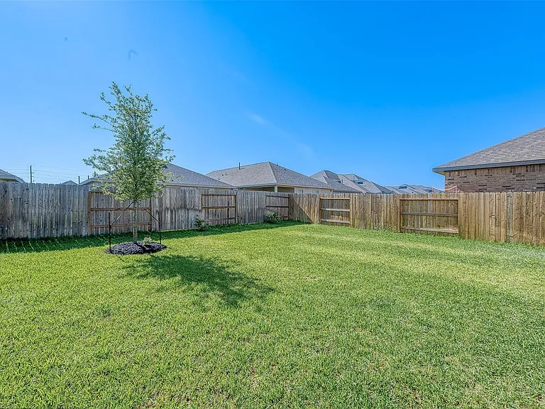 462 Aurora Creek Ln — Photo 36
