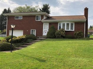 108 Circle Dr, Monaca, PA 15061