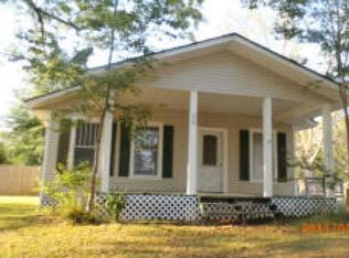 34 Delaware Ave, Sumrall, MS 39482