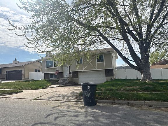 2nd image of 1185 W 725 N