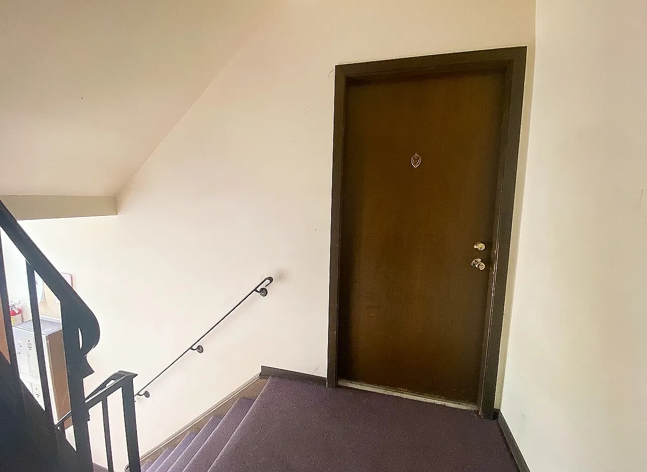 2 bed, 988 sqft, $1,950 — Photo 2