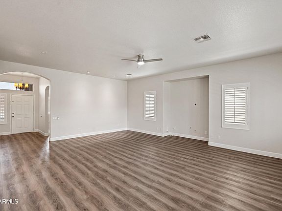3rd image of 8517 E NEVILLE Avenue