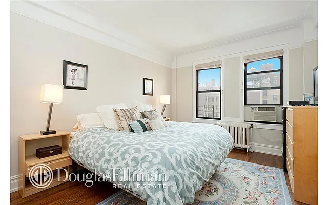 Sold by Douglas Elliman | media 7