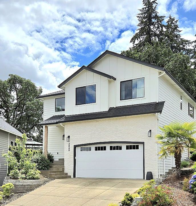 1st image of 2840 Flat Rock Ct NW