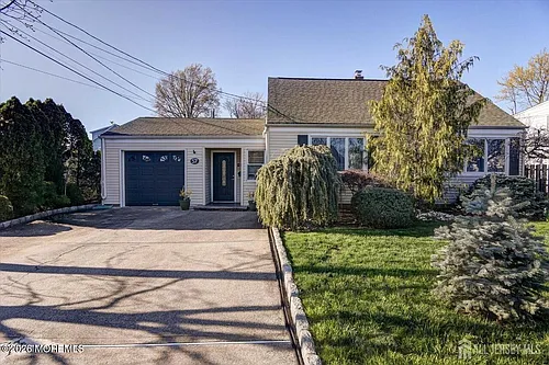 57 Duley Ave Photo 1