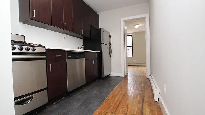 Rented by Nooklyn NYC LLC | media 22