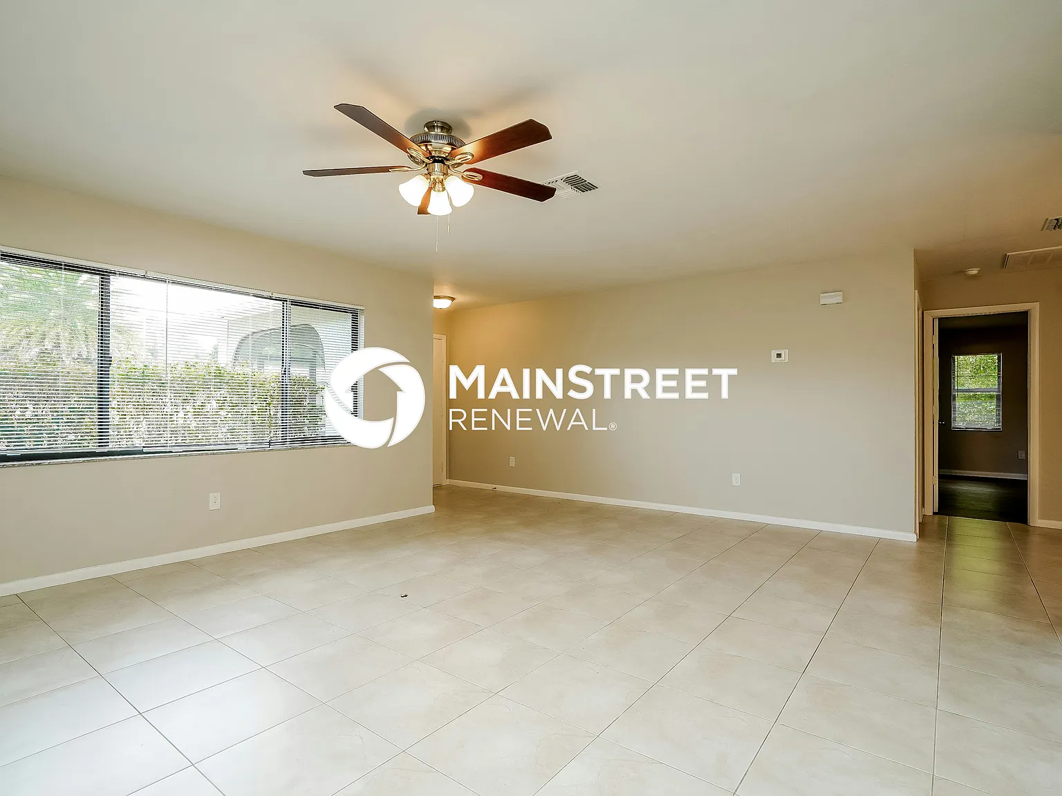 3311 S E Santa Barbara Pl — Photo 3