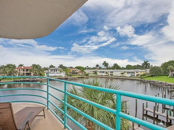 255 Park Shore Dr, Naples, FL 34103