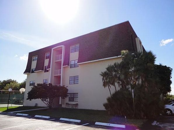 1st image of 500 NE 2nd St APT 320