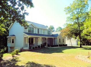196 Timber Pines Dr, Defiance, MO 63341