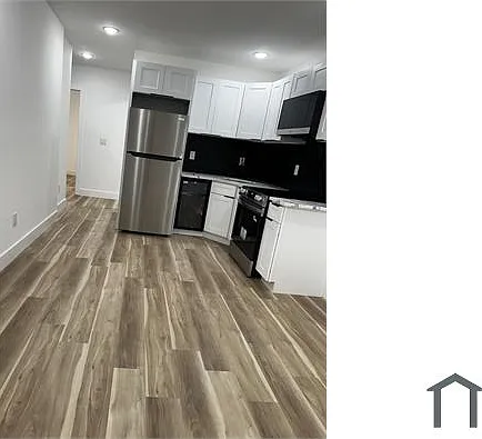 1204 E Stafford St #A — Photo 1