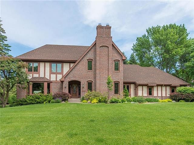 1st image of 2570 Abbey Hill Dr