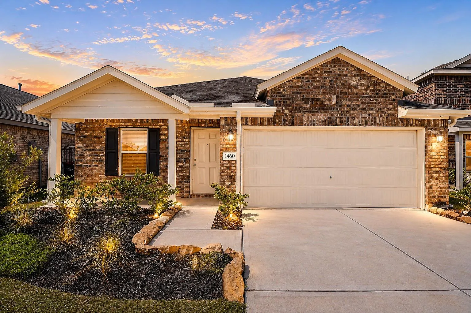 4 bed, 2.0 bath, 1745 sqft, $2,100 — Photo 2