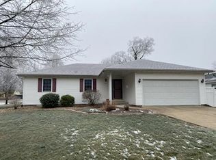 3357 S 4th St, Southern View, IL 62703