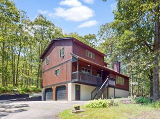 158 Wild Meadow Dr, Milford, PA 18337