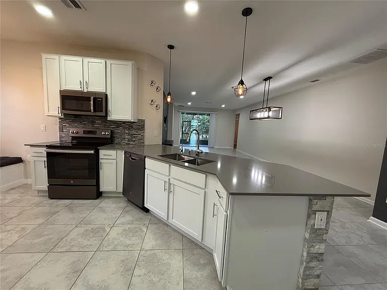 4497 Bluff Oak Loop — Photo 12