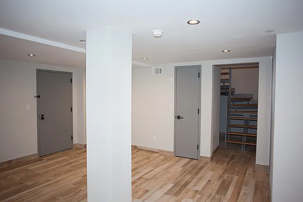 Rented by Brooklyn Group | media 11